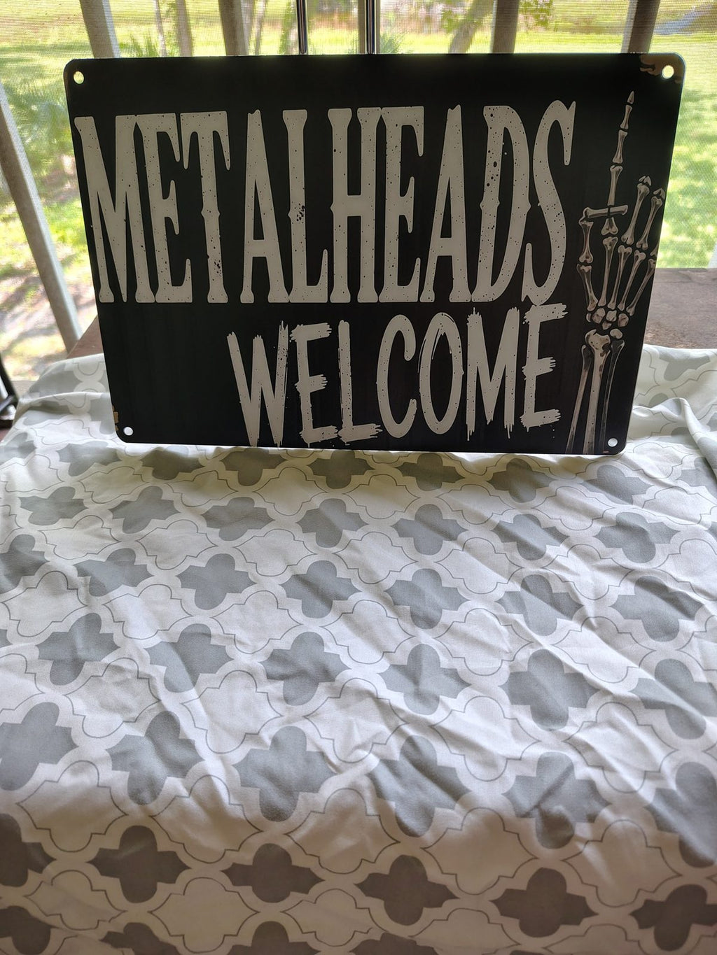 Metalheads Welcome metal sign